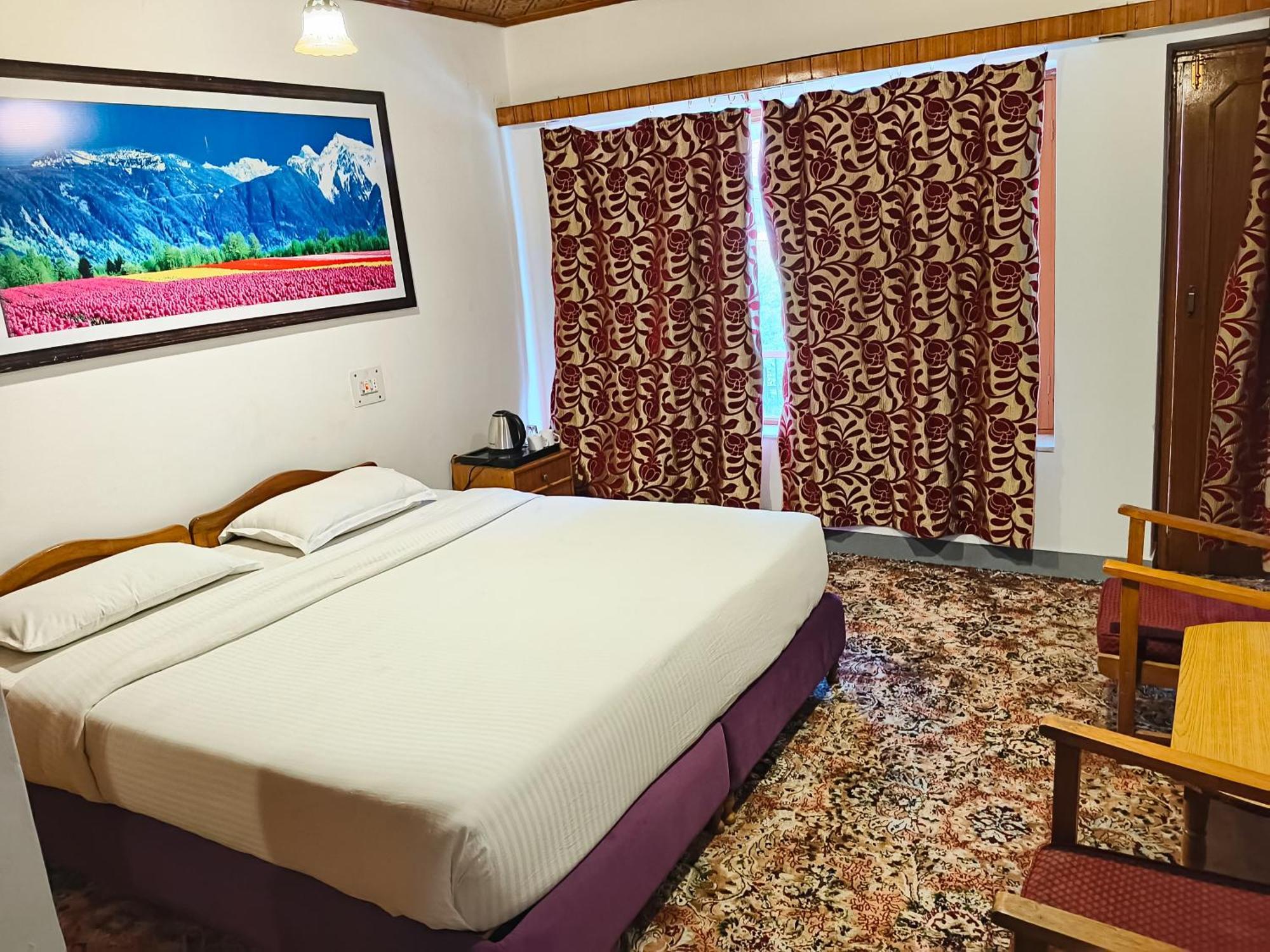 Hotel Season Palace Srīnagar Exteriér fotografie